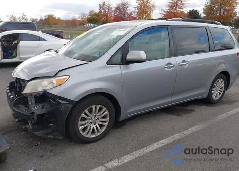 2013 Toyota Sienna Xle V6 8 Passenger from USA, damaged, VIN 5TDYK3DCXDS280774